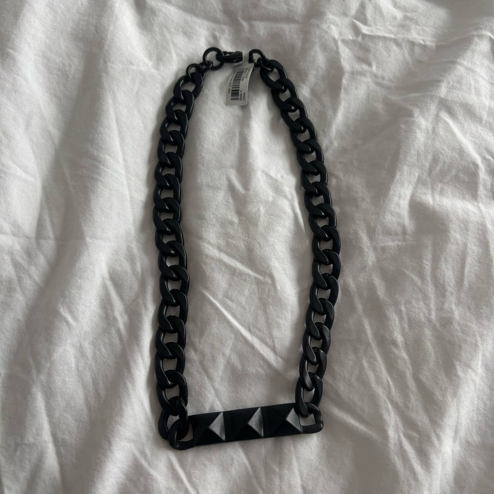 NEW BANANA REPUBLIC BLACK CHAIN STUD NECKLACE
